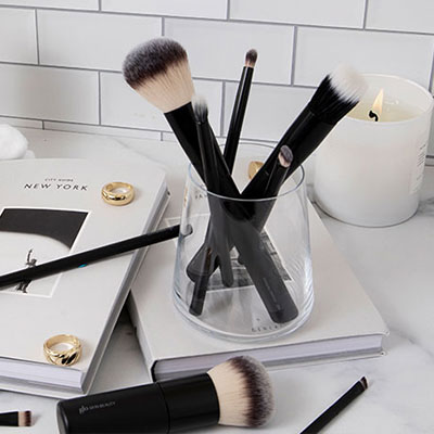 How To Clean Makeup Brushes: DIY Tips